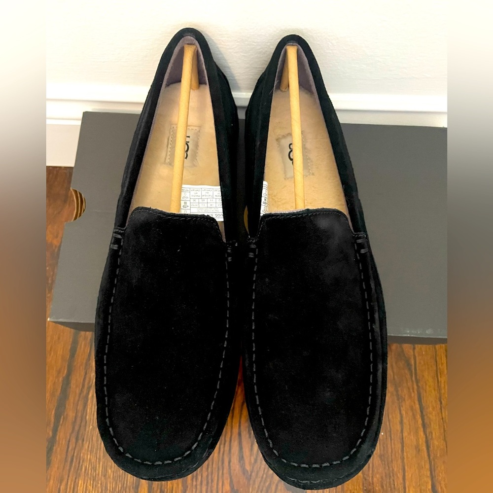 UGG Mocassins